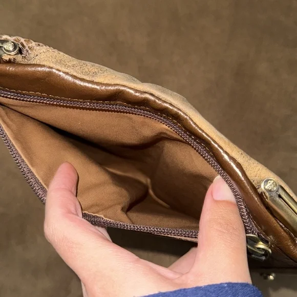 HOBO International Lauren Patchwork Clutch Wallet MOCHA MULTI - Picture 7 of 9